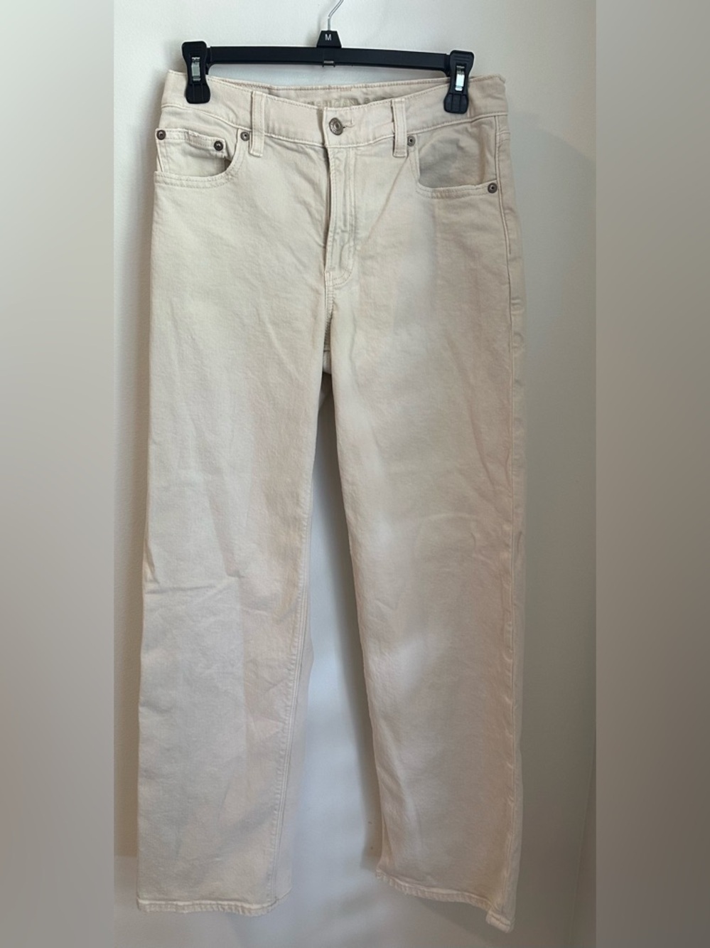 American Eagle stovepipe cream jeans